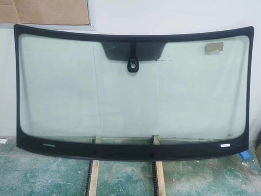 Heat Resistant Volkswagen Windshield Glass , Noise Reduction Auto Safe Glass
